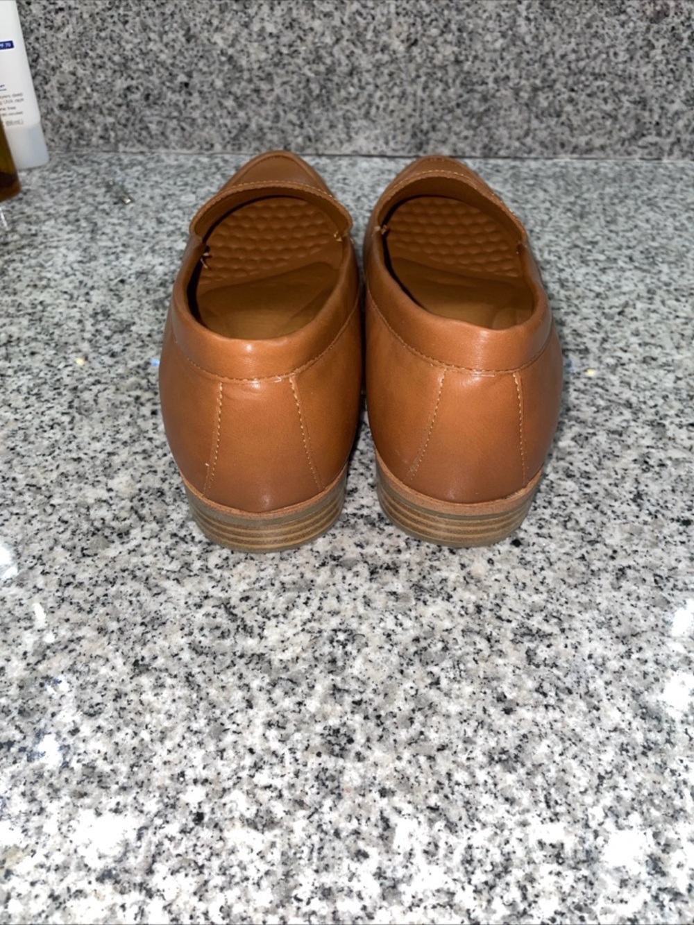 Women’s Jessica Carlyle tan leather loafers size 10. Excellent condition. - Picture 4 of 4